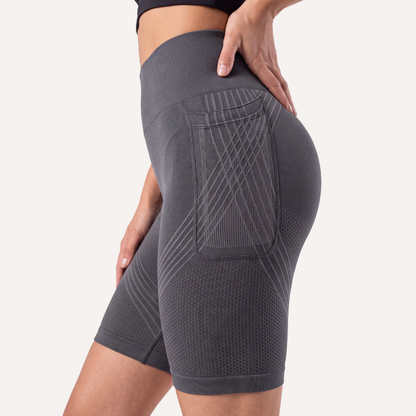 Short Poche