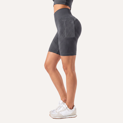 Short Poche